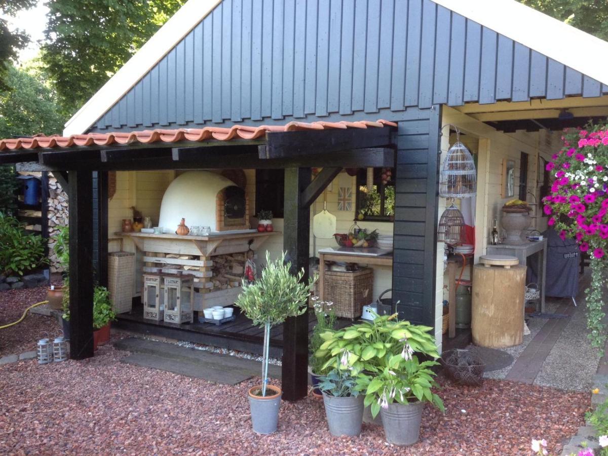 Bed and Breakfast T' Hogeland Ainrom Eenrum Exterior foto